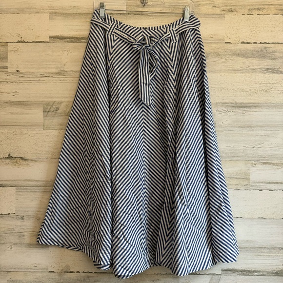 NWOT Madewell Poplin Flared Midi Skirt in Stripe Cotton Navy White Sz 6 NO935 - Picture 2 of 13